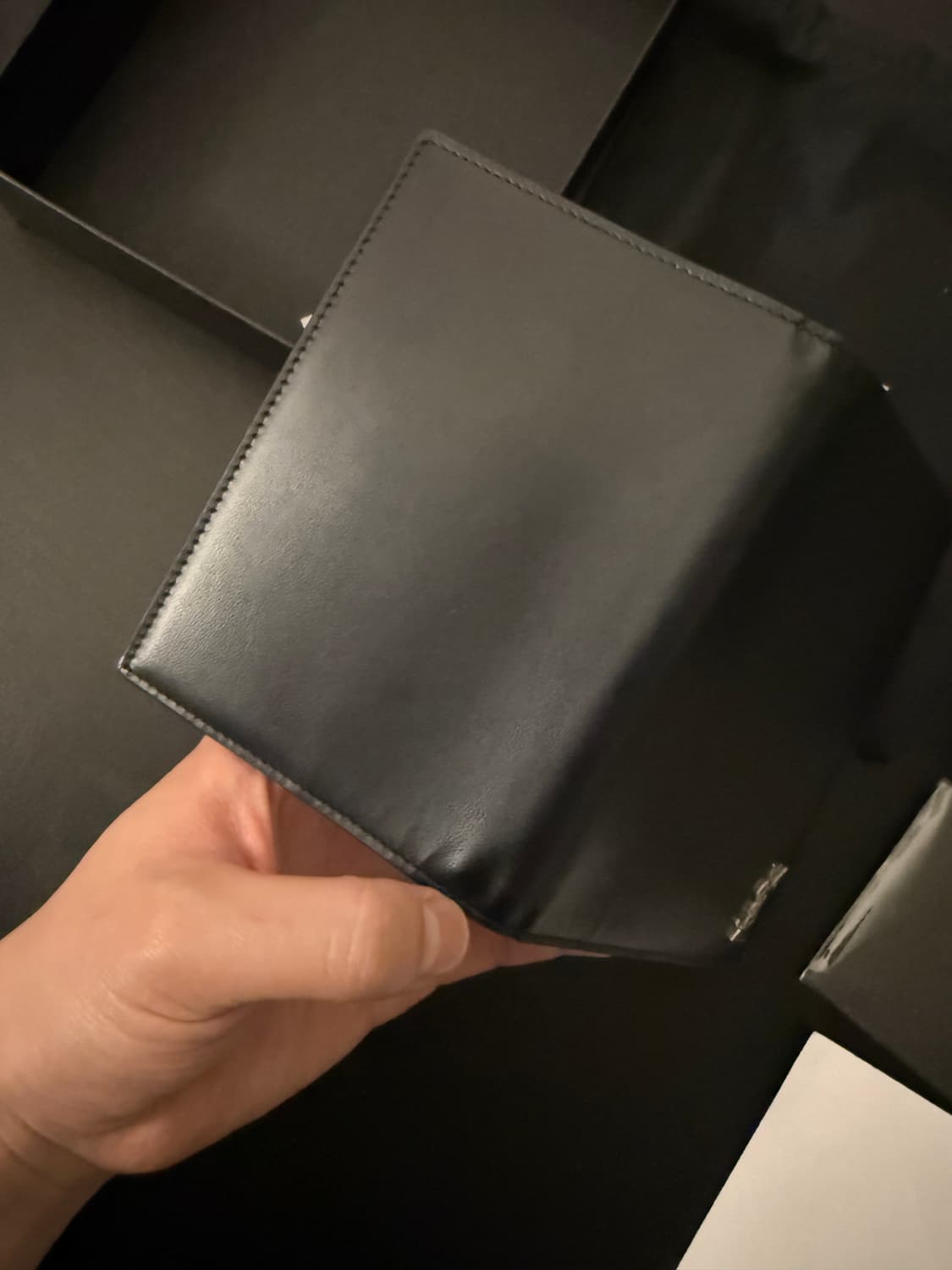 생로랑 메트 레더 카드지갑 상품이미지5