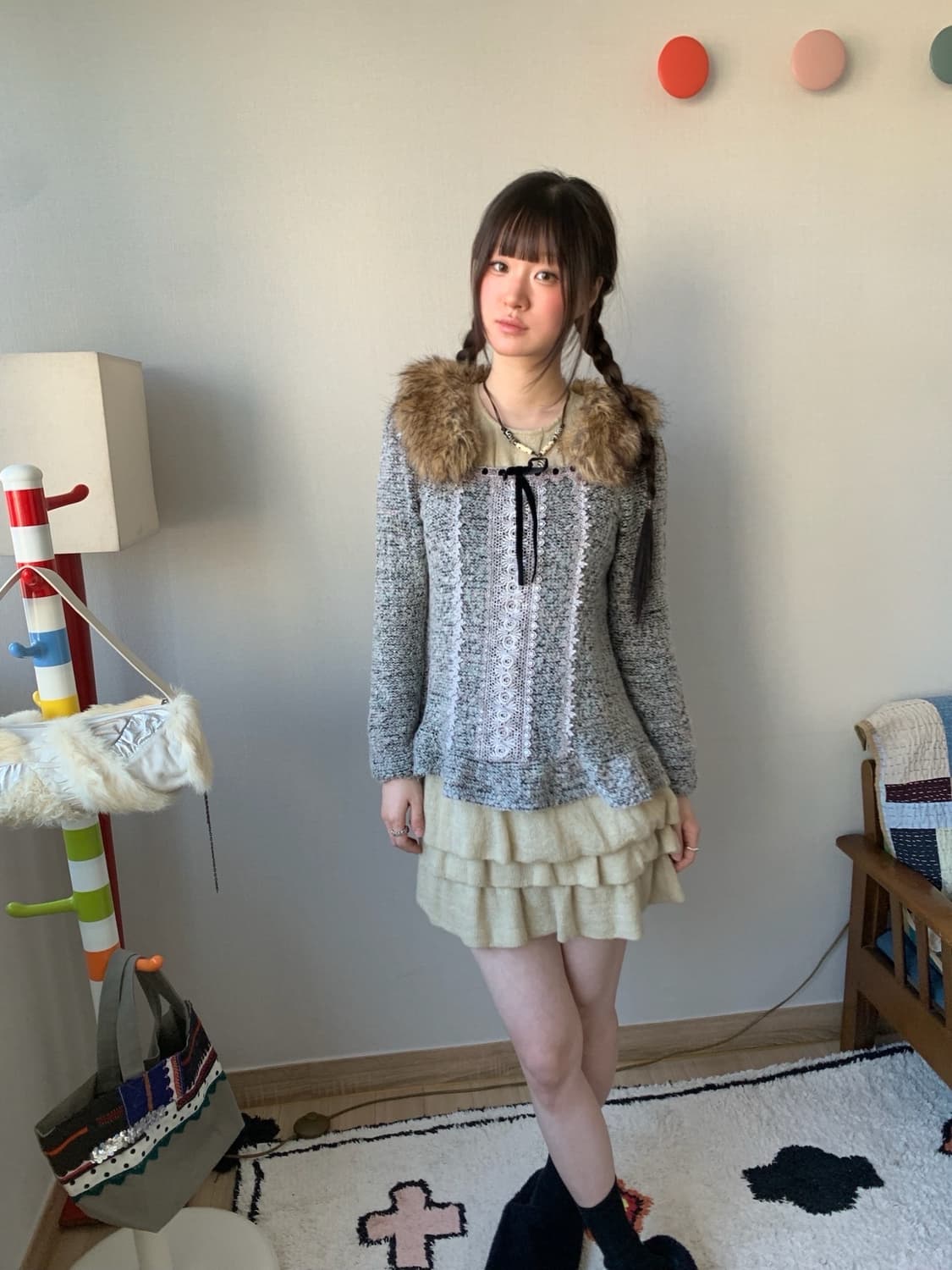 axes femme, fur blouse 상품이미지1