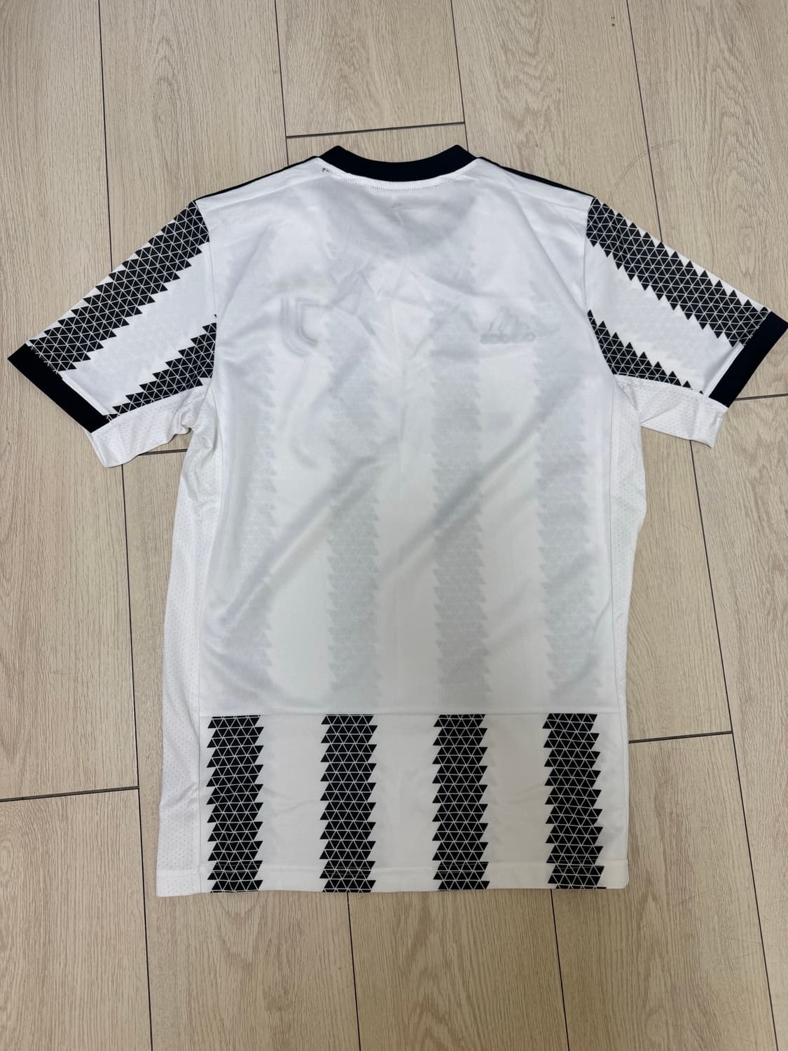 유벤투스 축구 유니폼 상품이미지2