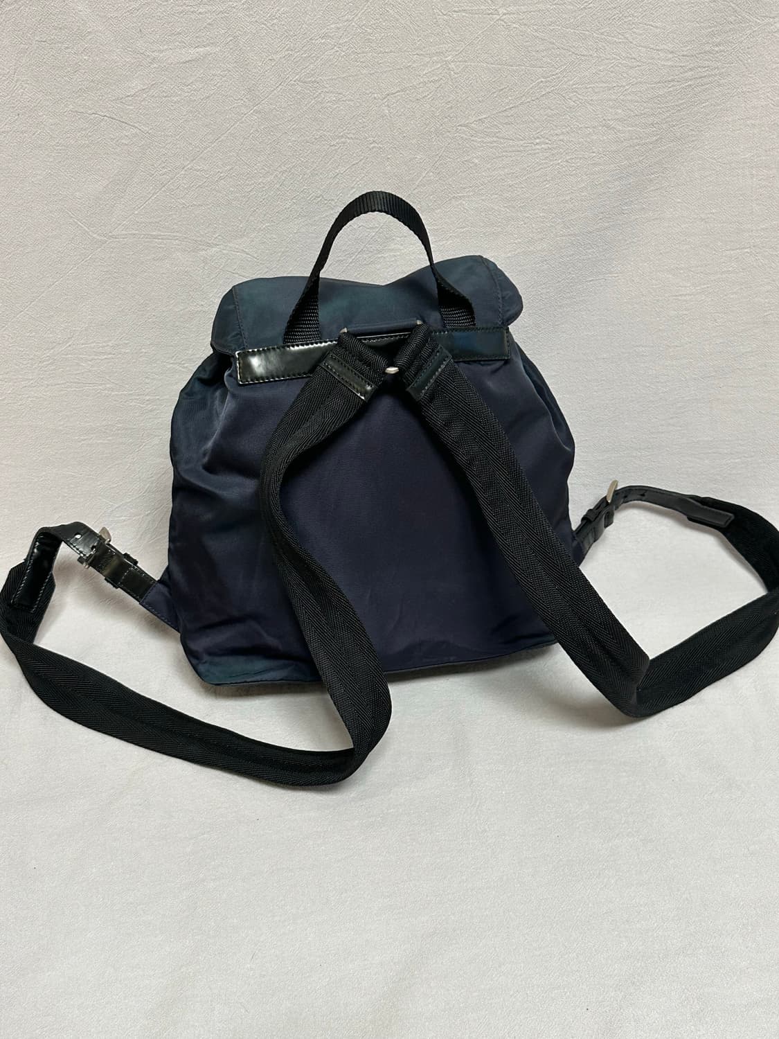 프라다 투포켓 나일론 포코노 백팩 스몰 네이비 상품이미지7