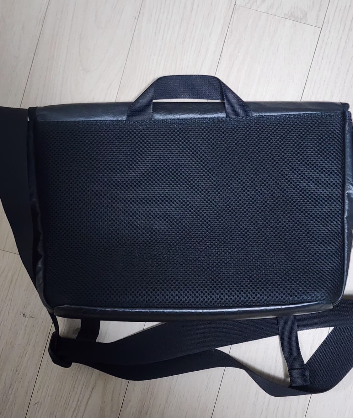 요시다포터 aloof 메신저백 S 상품이미지4