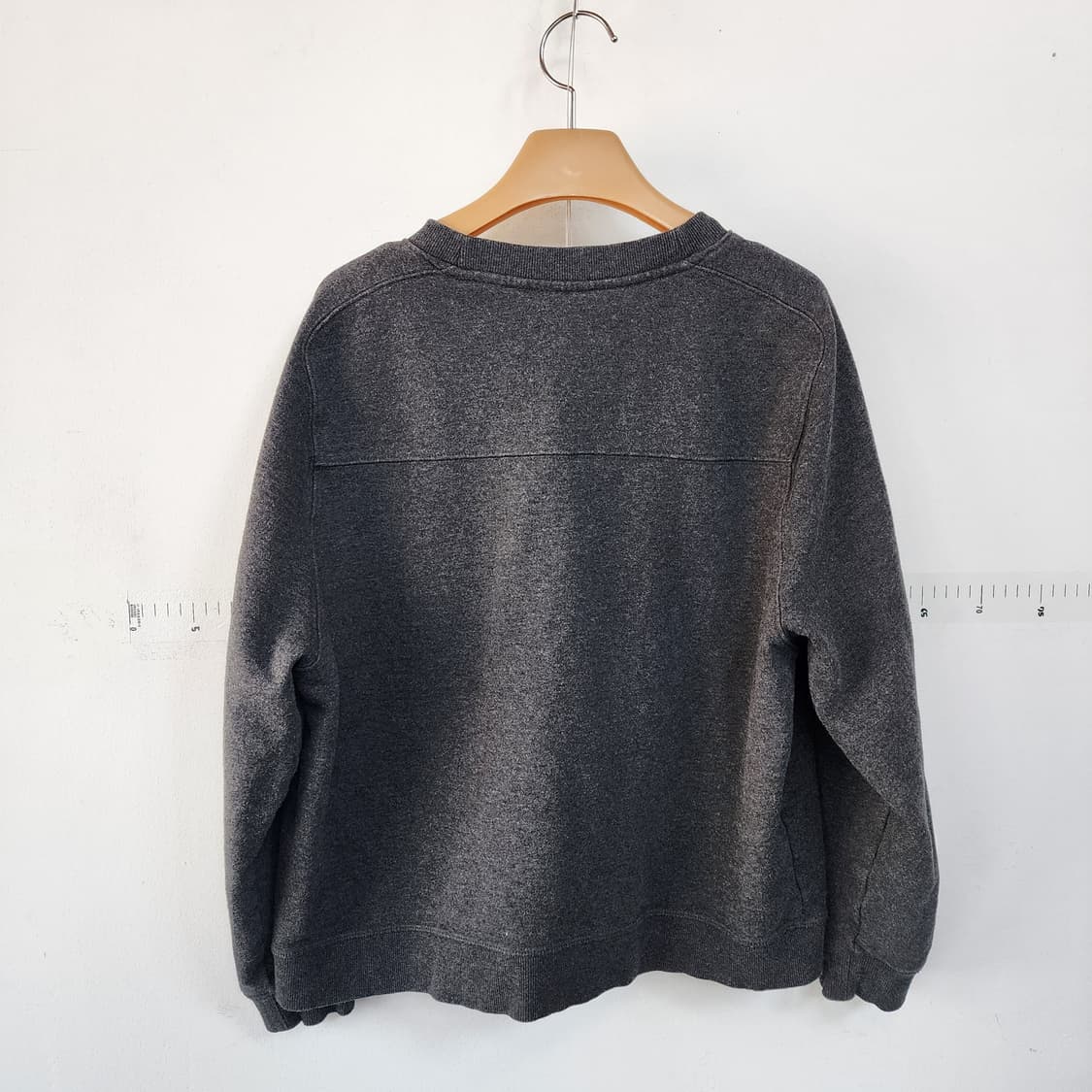 COS 코스 그레이 맨투맨 티셔츠 상품이미지4