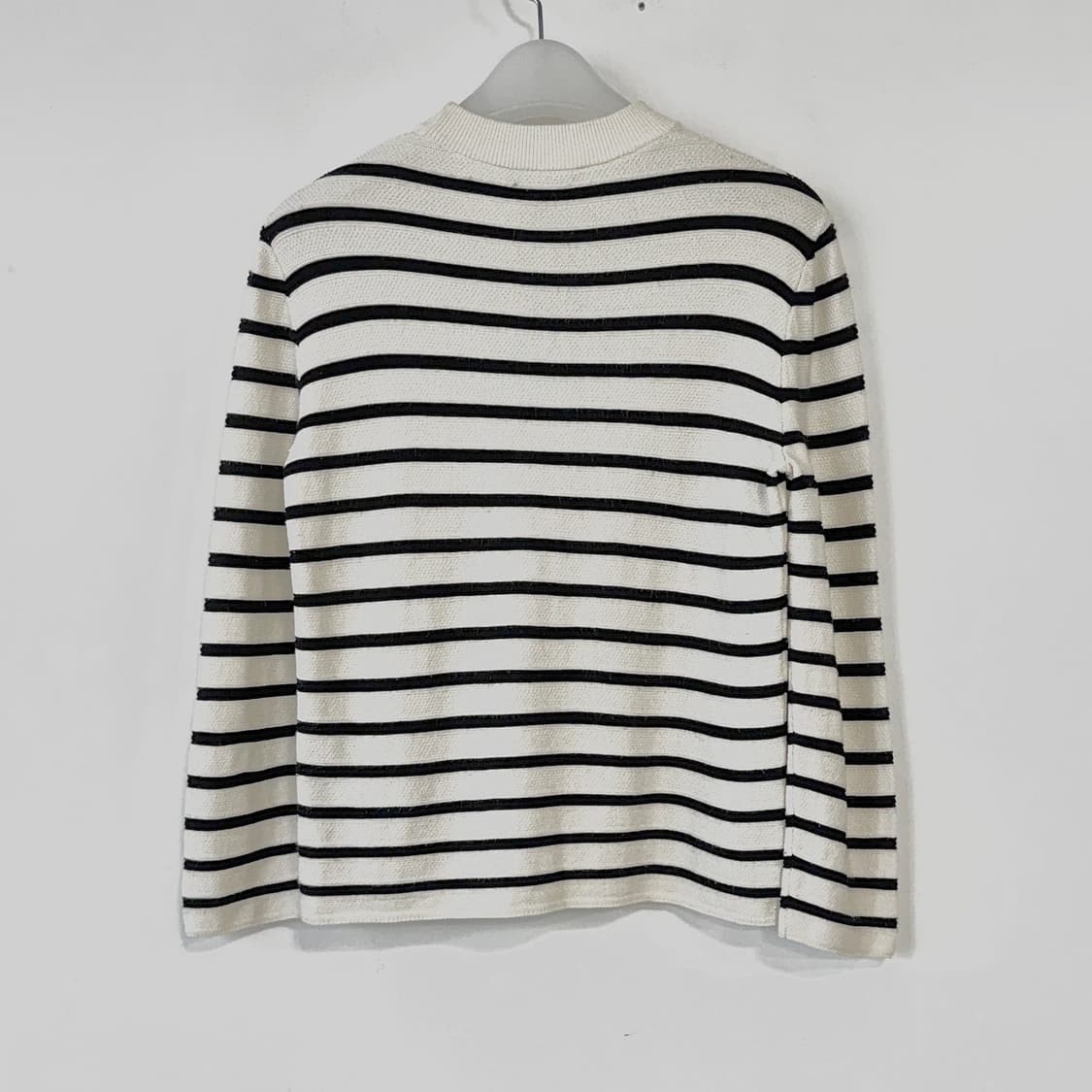 띠어리 스트라이프 니트 탑 상품이미지5