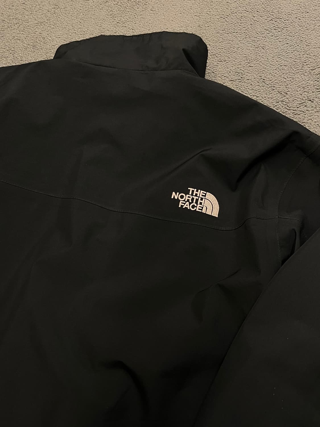 노스페이스 고어텍스 바람막이 처분  상품이미지3