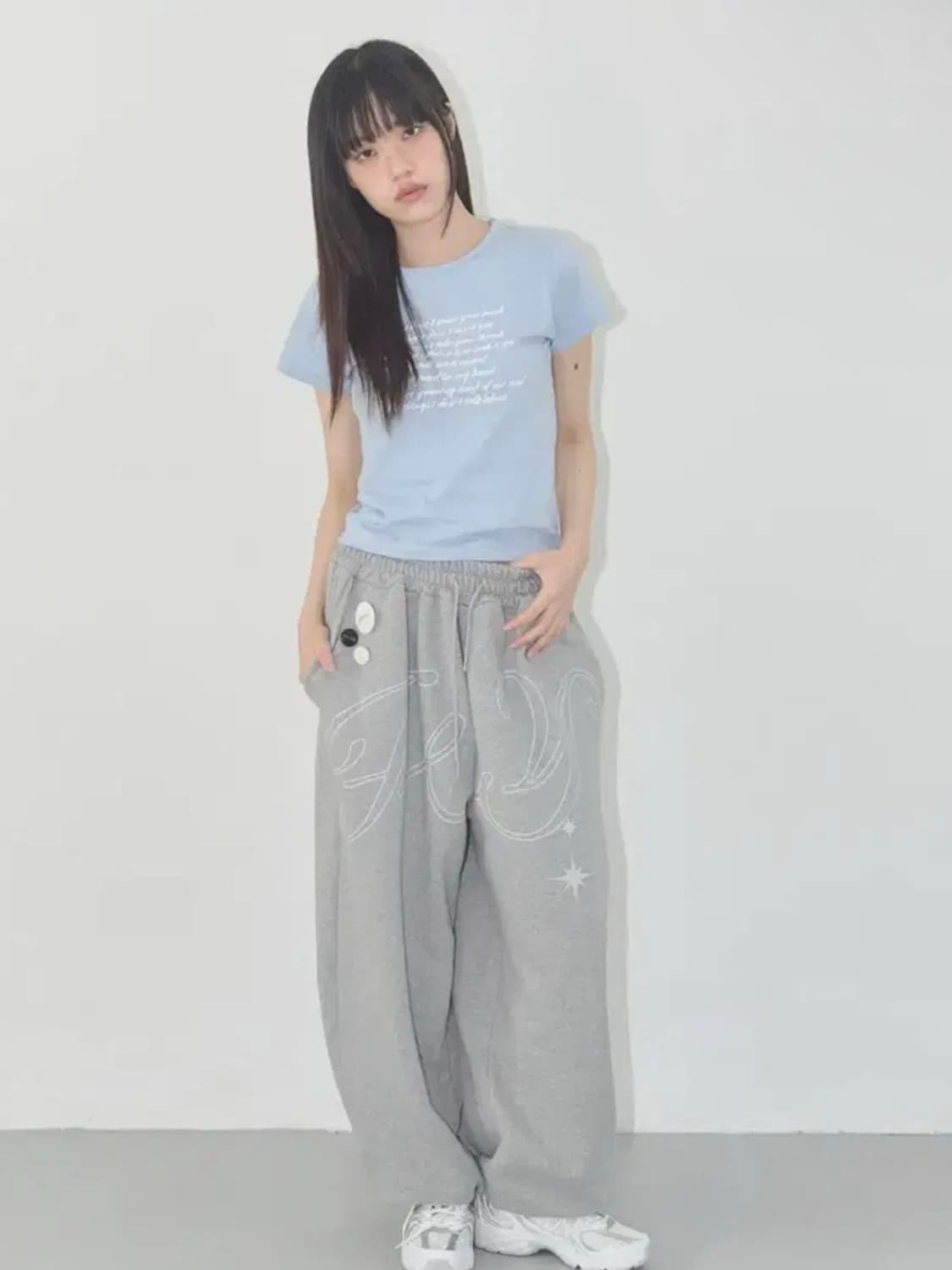 팬시클럽 엔젤 마크 크롭 티 상품이미지2