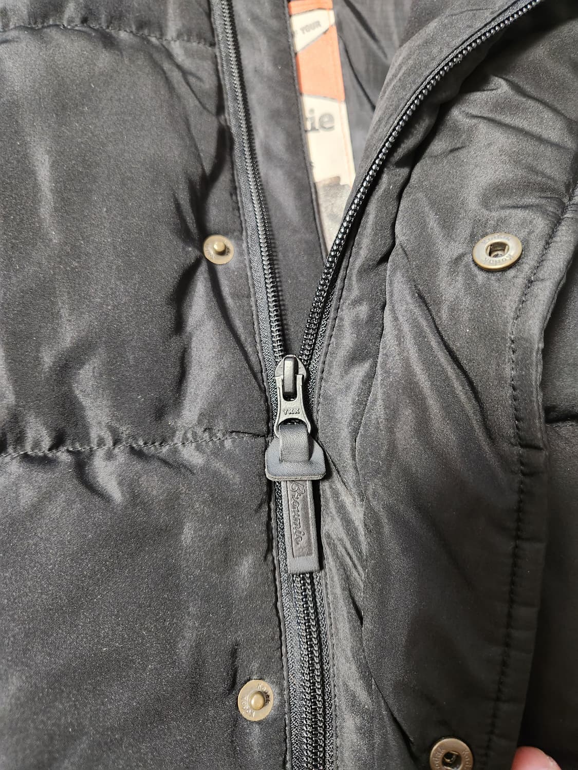 코닥어패럴 남녀공용 브라우니 미들 덕다운 블랙 자켓 사이즈M 상품이미지4