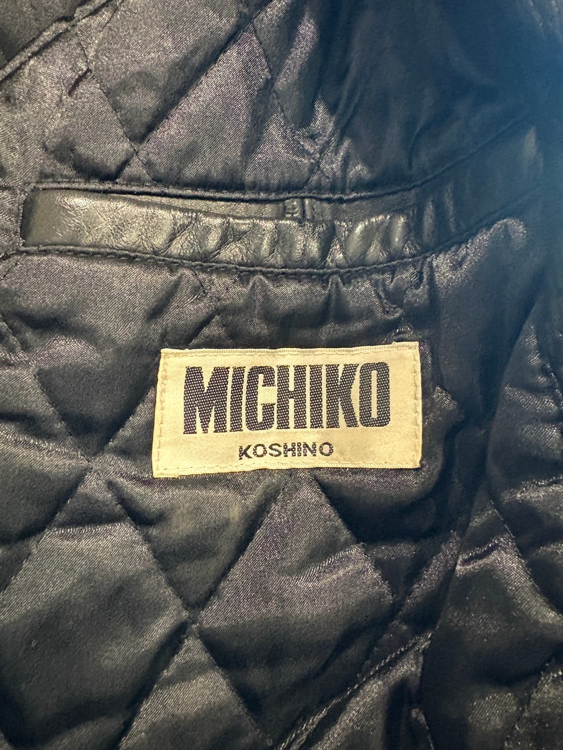 미치코 코시노 런던 레더자켓 상품이미지7