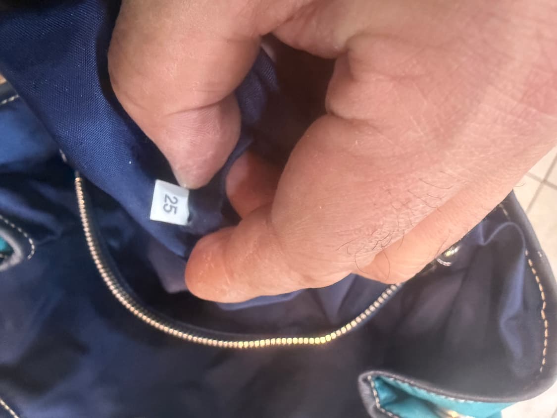 정품 프라다 나일론 쇼퍼백 팝니다 상품이미지10