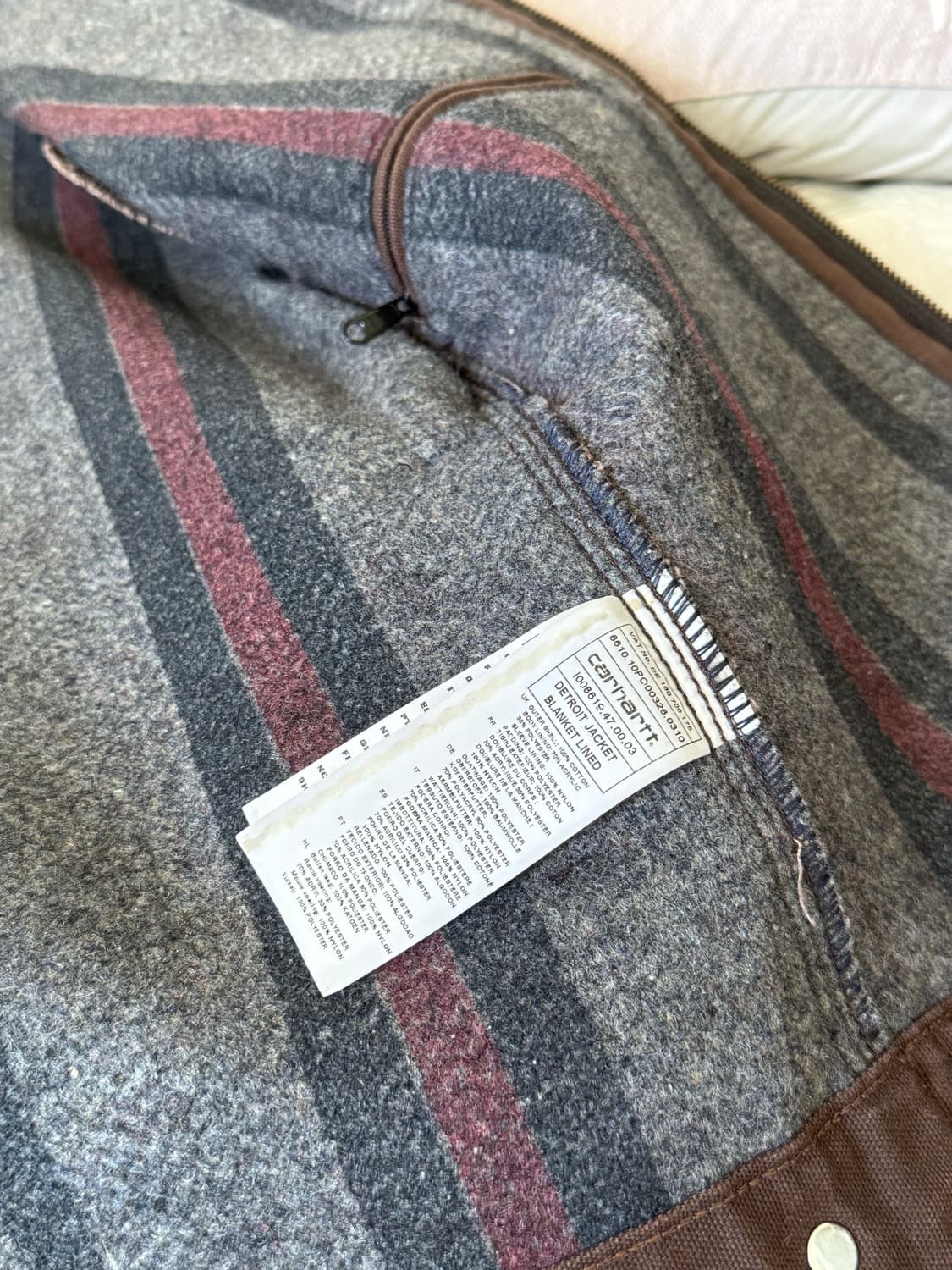 칼하트 디트로이트 자켓 블랭킷 라인 상품이미지3