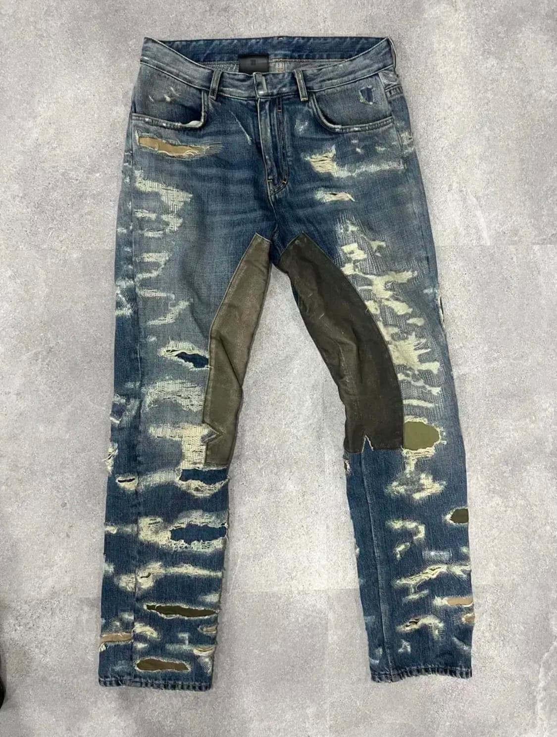 지방시 몰스킨 데님 리오더판 32사이즈 상품이미지1