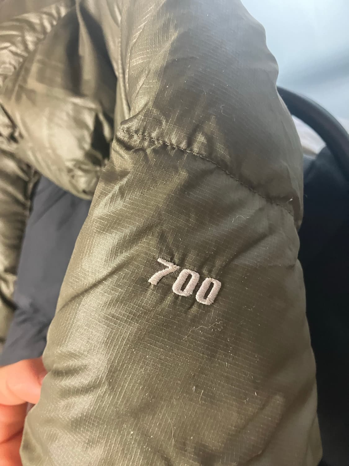 노스페이스 눕시 700 패딩 카키 상품이미지4