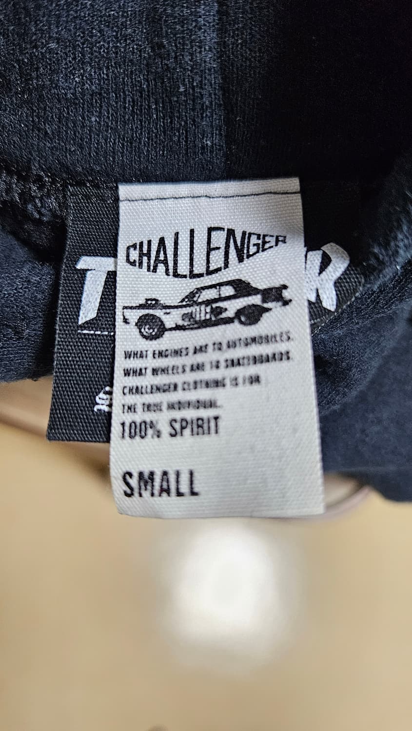 트레셔×챌린저 후드티 상품이미지4