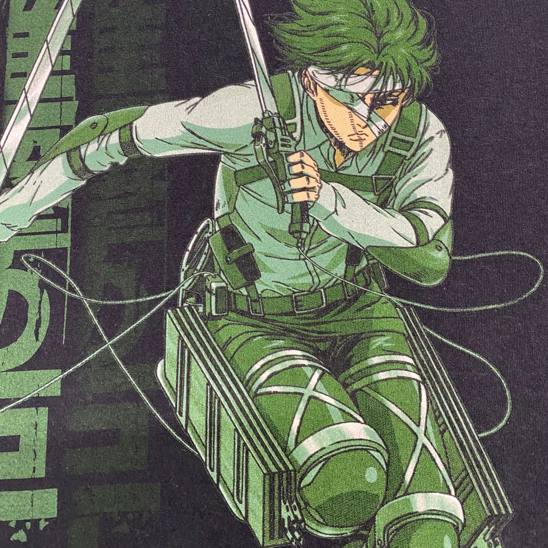 진격의거인 리바이 오피셜 애니메이션 티셔츠 상품이미지6