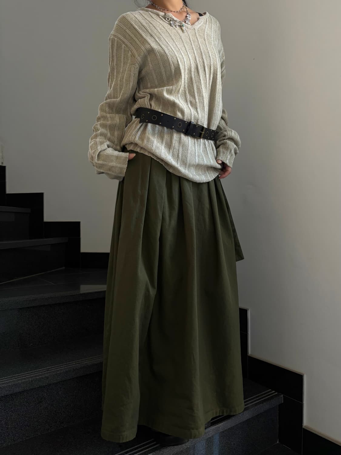 니코앤드 벨티드 카키 맥시 스커트 상품이미지2