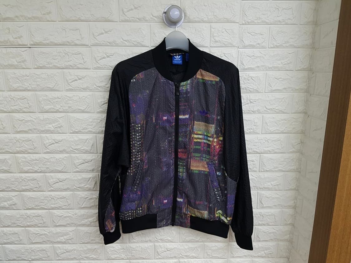 아디다스 바람막이 점퍼 여성M 66 자켓 상품이미지1