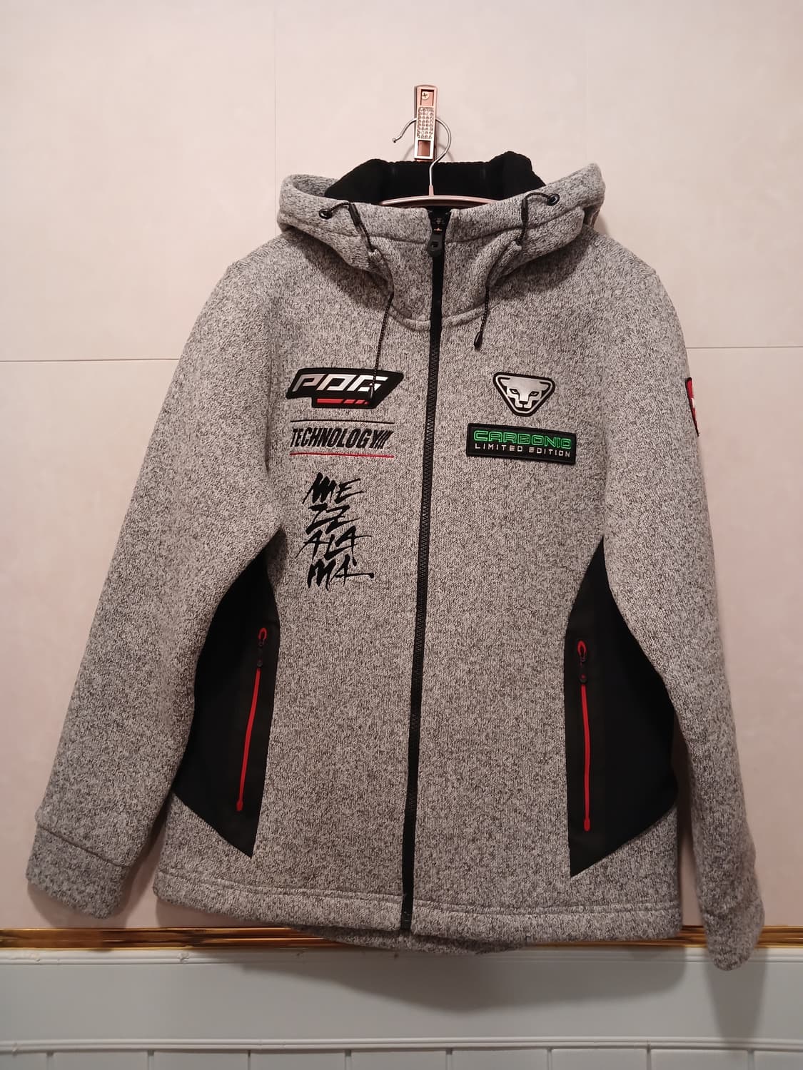 다이나핏 리미티드 에디션 정품 여성 후드집업 S(90) 사이즈 상품이미지1