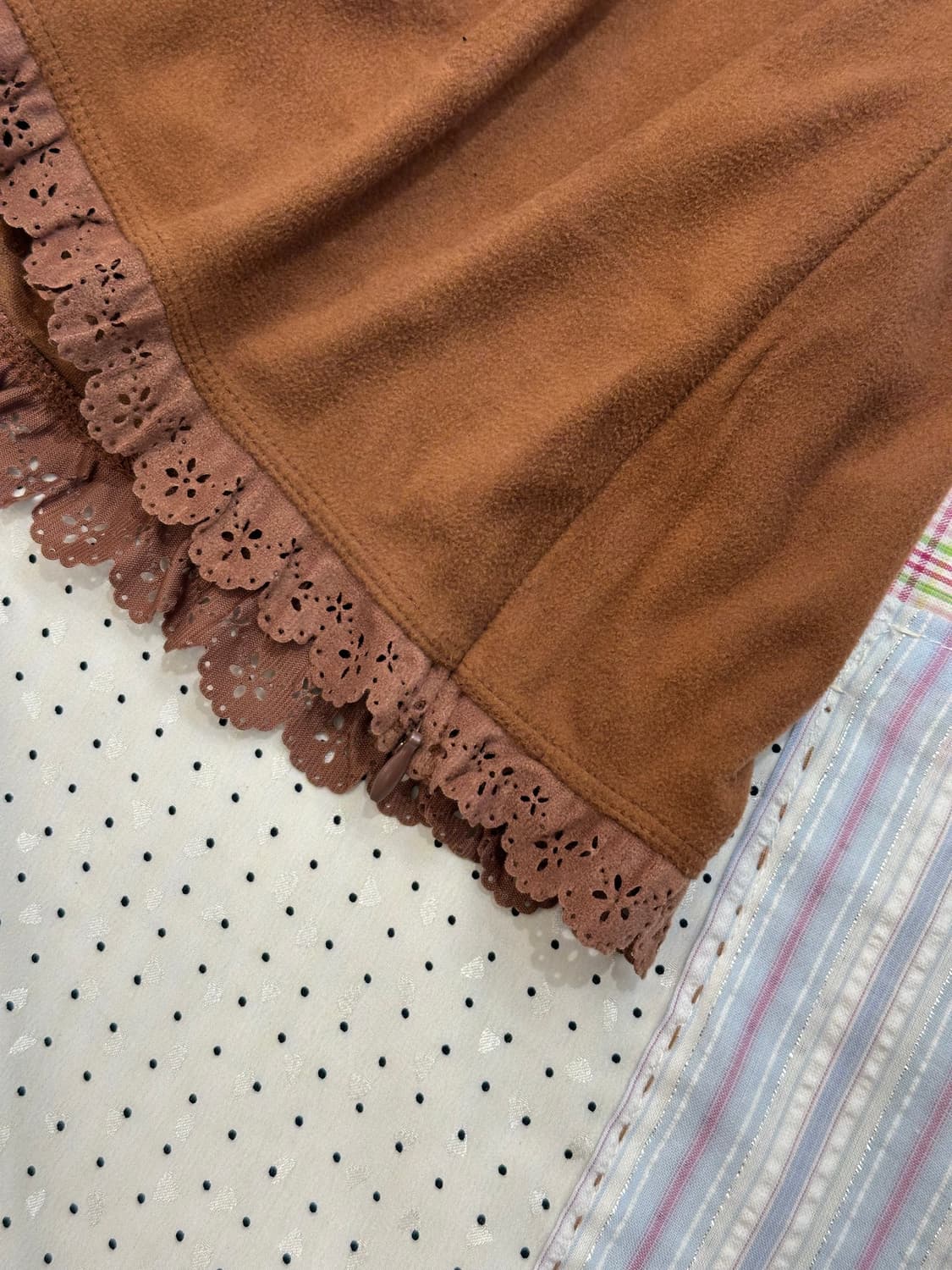 브라운 스웨이드 레이스 홀터넥 상품이미지8