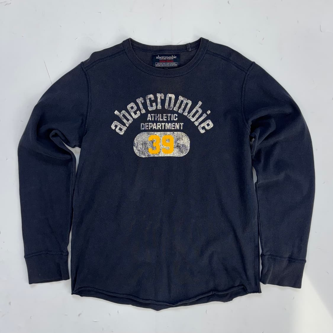 아베크롬비 & 피치 빈티지 애슬레틱 그래픽 롱슬리브 티셔츠 상품이미지1