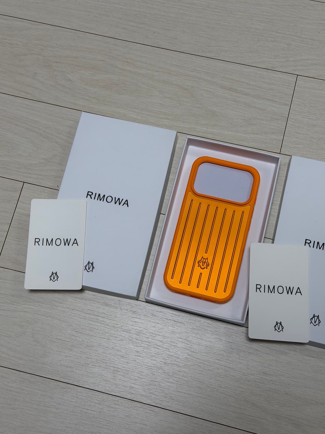 아이폰17프로 리모와 케이스 새상품 상품이미지2