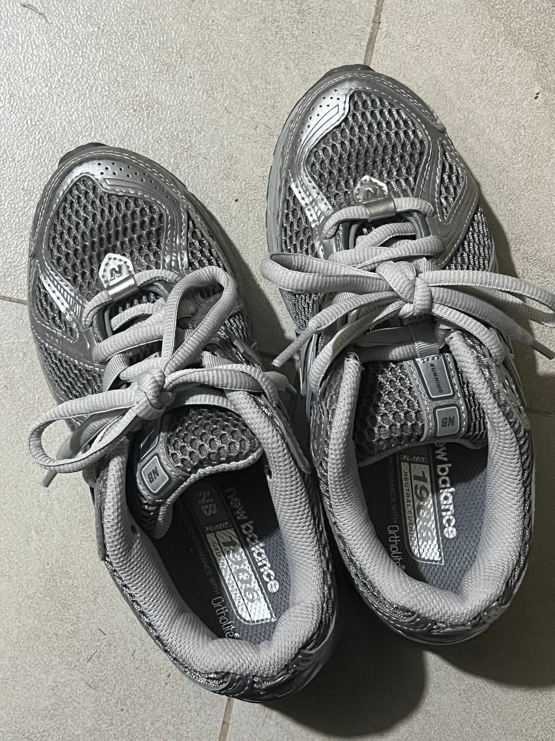 (220) 뉴발란스1906R 하버 그레이  실버메탈릭 상품이미지2