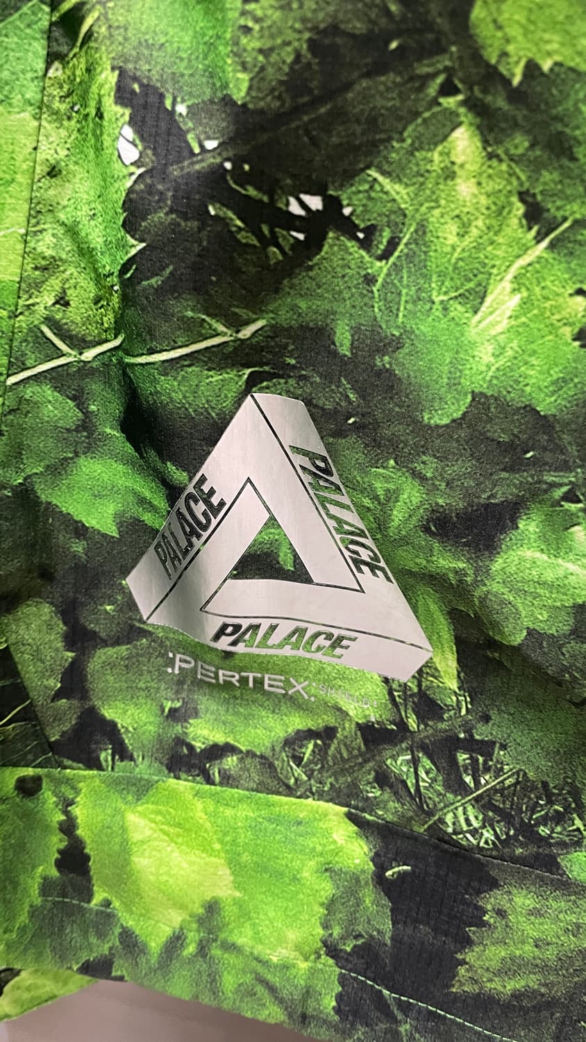 팔라스 퍼텍스 3L 아머 자켓 리프 프린트 상품이미지2