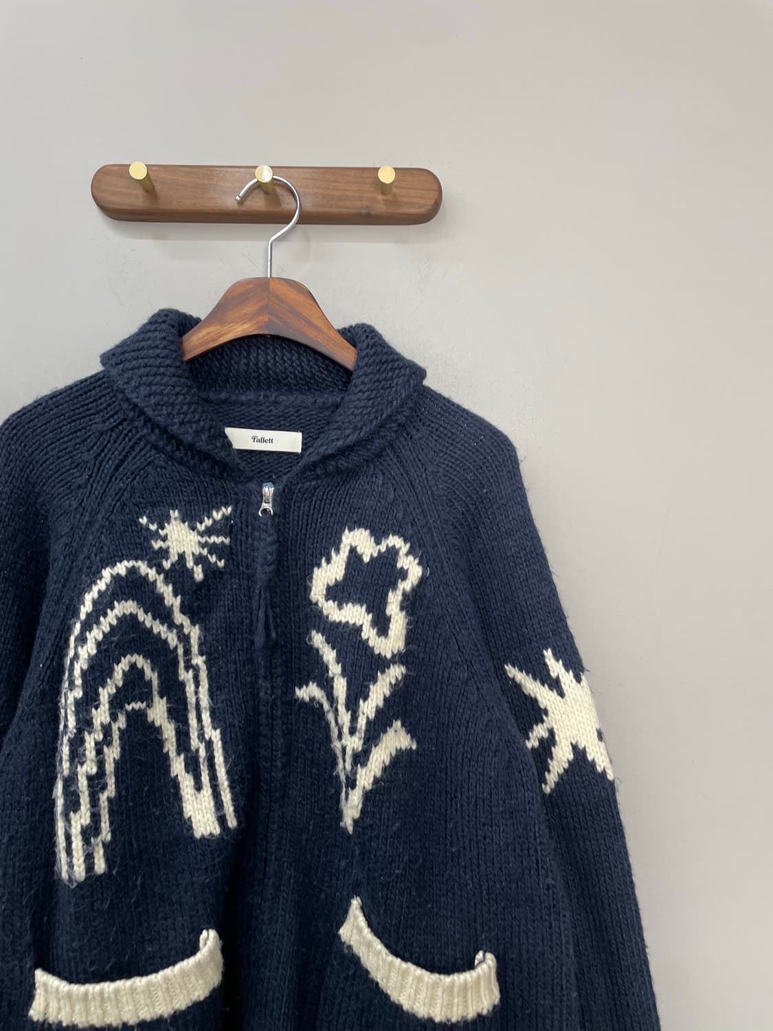 팔렛 드로잉 가든 카우치 네이비 니트 집업 H968 상품이미지4