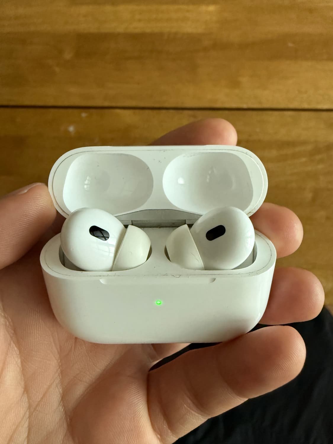 에어팟 프로 2 상품이미지3