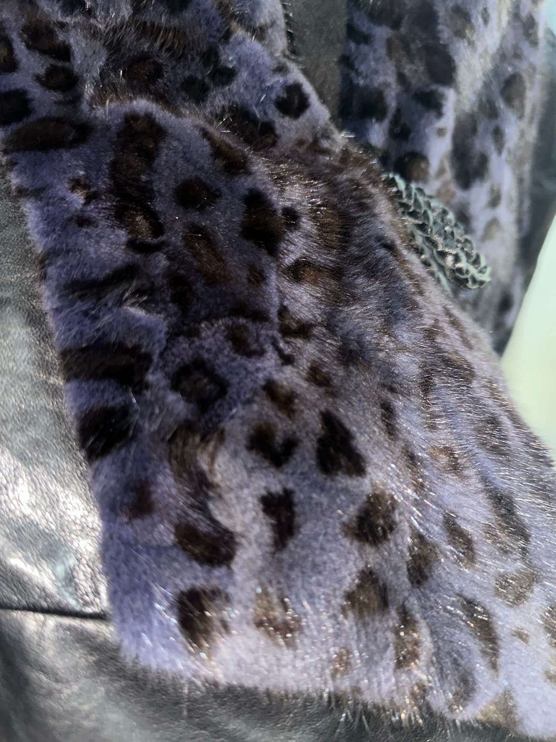 퍼플 레오파드 레더 베스트 상품이미지2