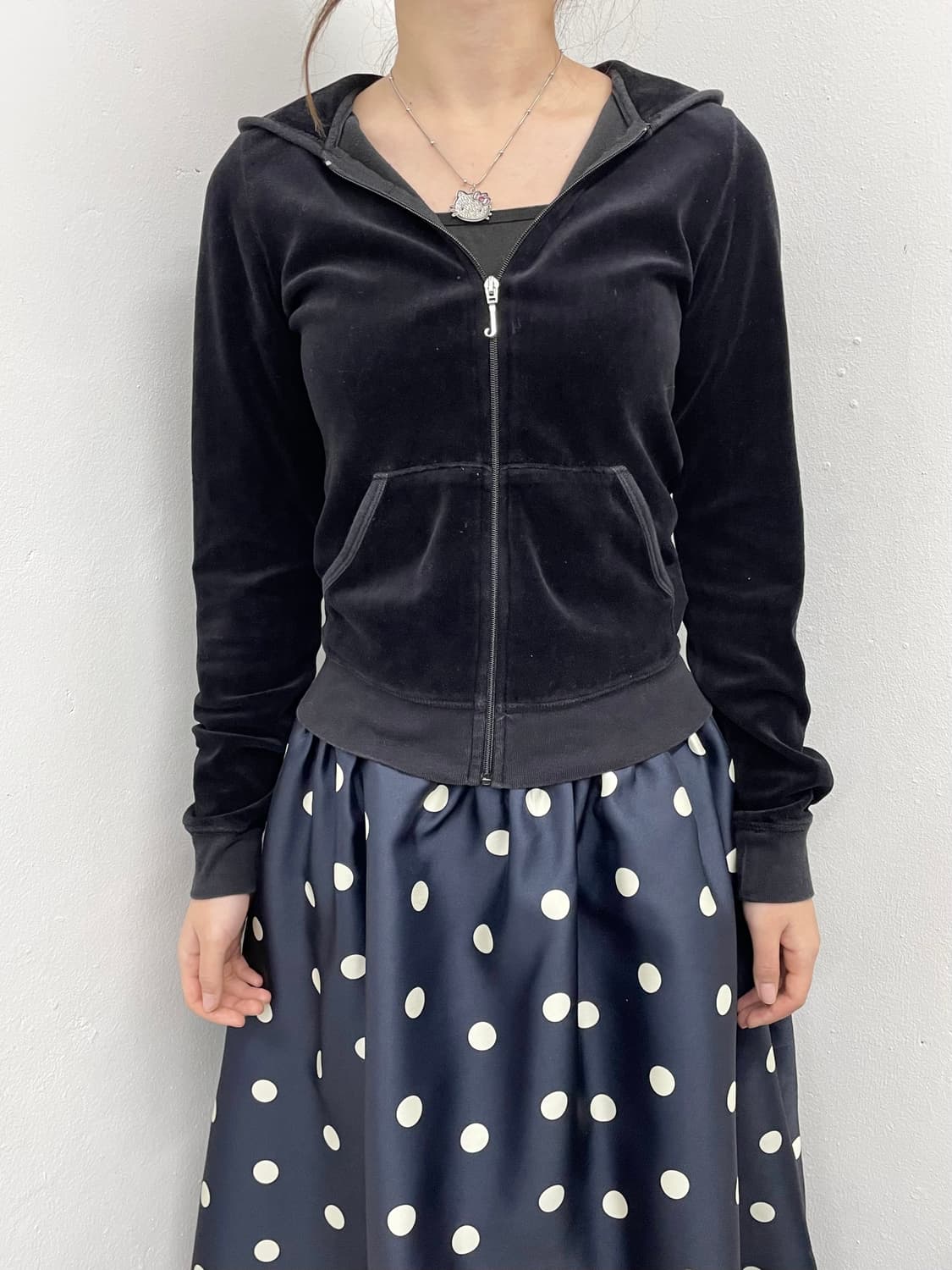 쥬시꾸뛰르 벨벳 슬림 로고 집업 상품이미지2