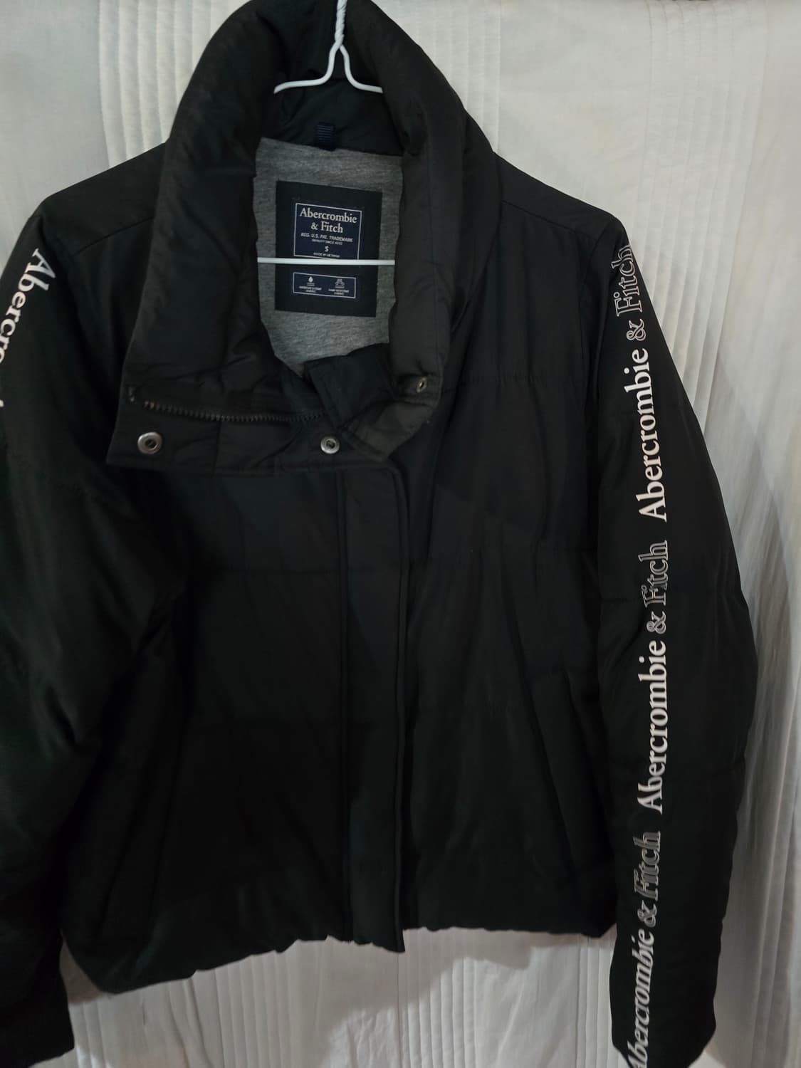 아베크롬비 숏패딩  상품이미지1