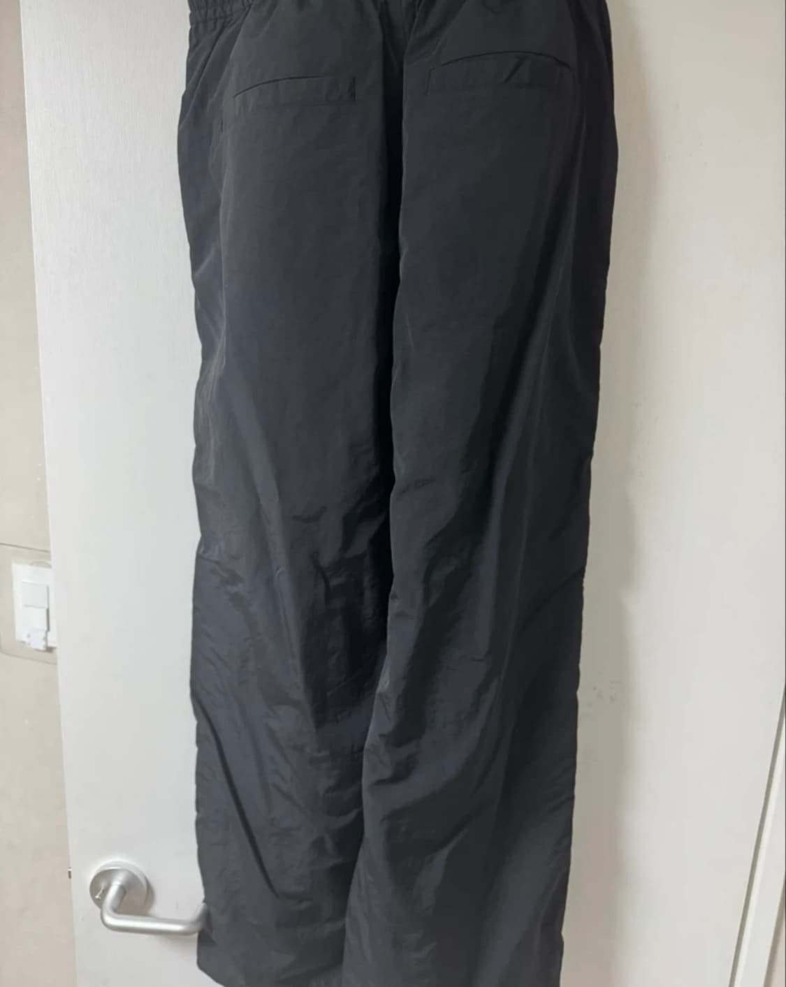 네고 생각 없음 마뗑킴 사이드 로고 와이드 트랙 팬츠 블랙 XL 새상품 상품이미지3