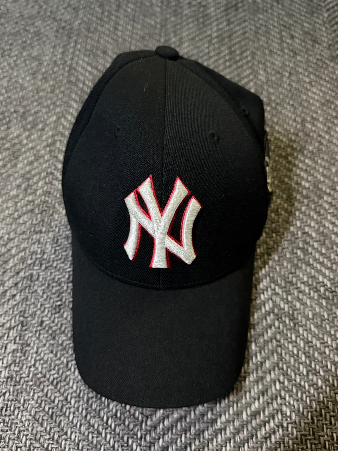 뉴에라 양키스 캡 블랙 상품이미지1