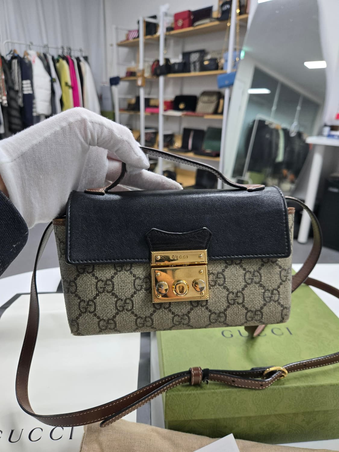 [50%세일] 구찌 패들락 크로스백 상품이미지2