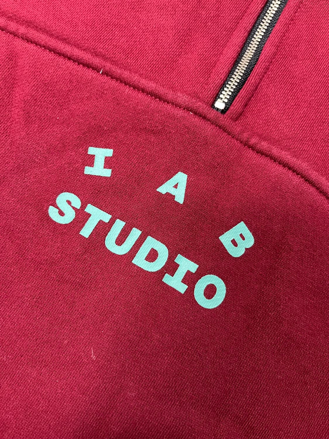 IAB STUDIO 코튼 하프집업 풀오버 마룬 상품이미지3