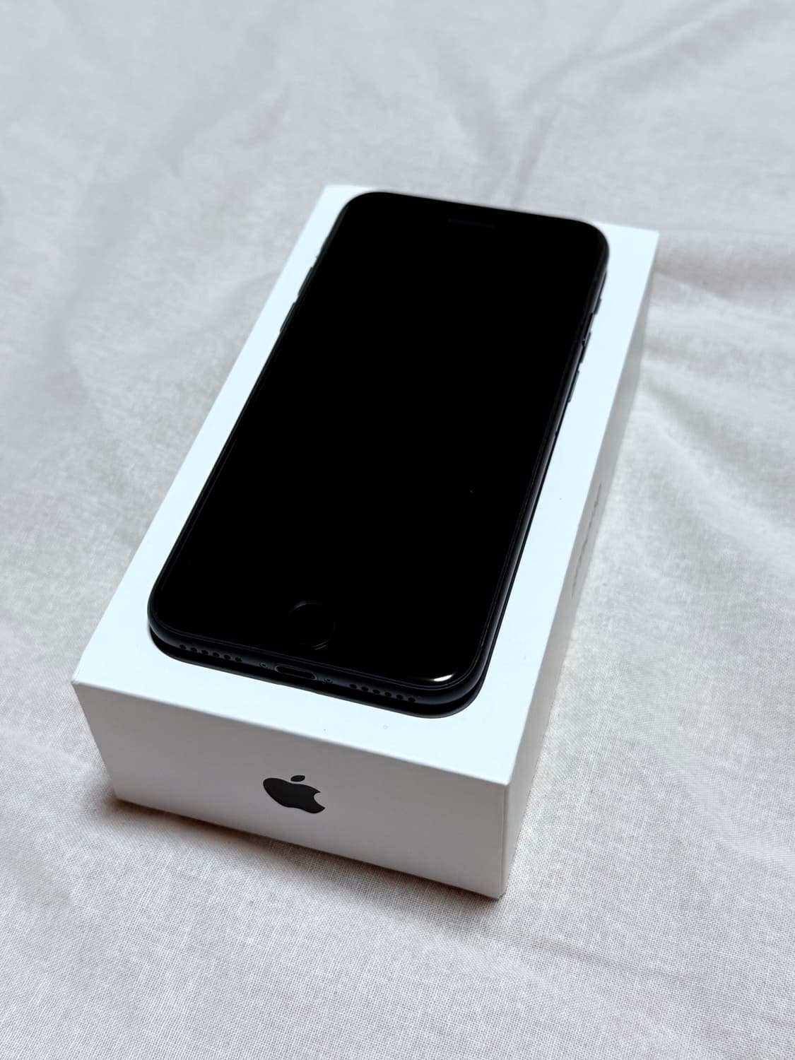 아이폰 7 매트블랙 128GB 상품이미지3