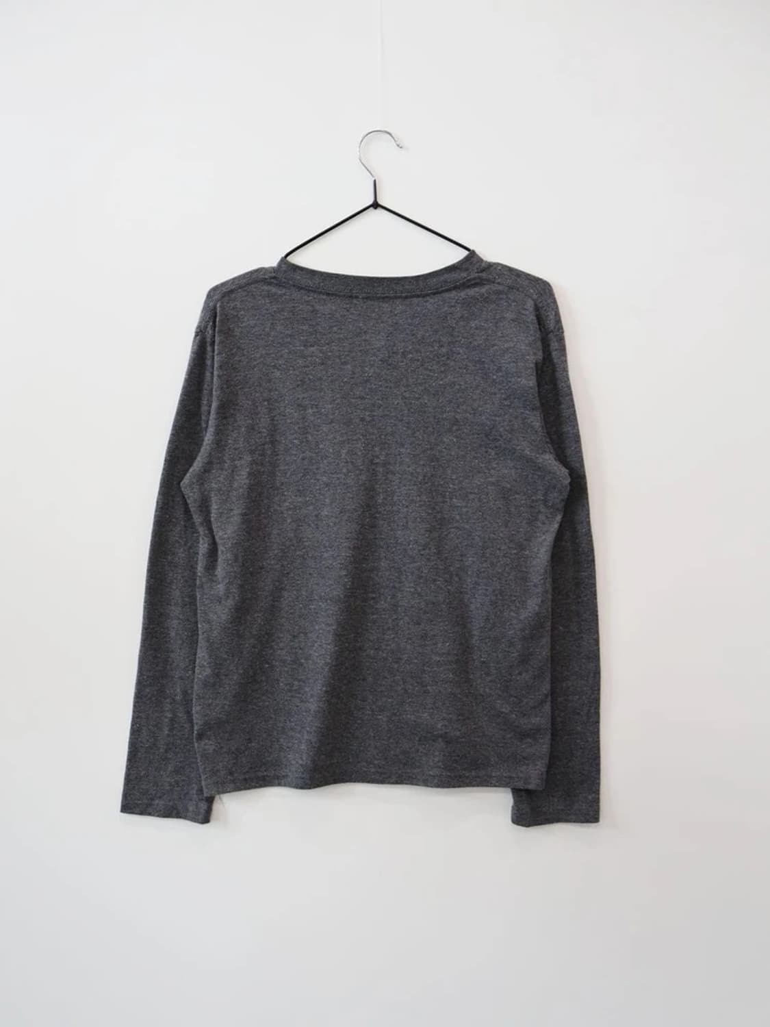 Past Present Graphic Long Sleeve 상품이미지4
