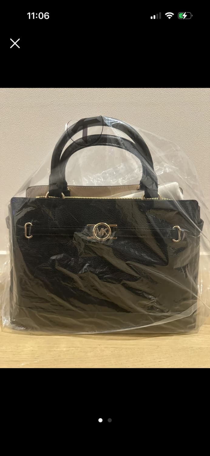 마이클 코어스 ‘리드 LG 벨티드 새첼백 (블랙) 상품이미지1