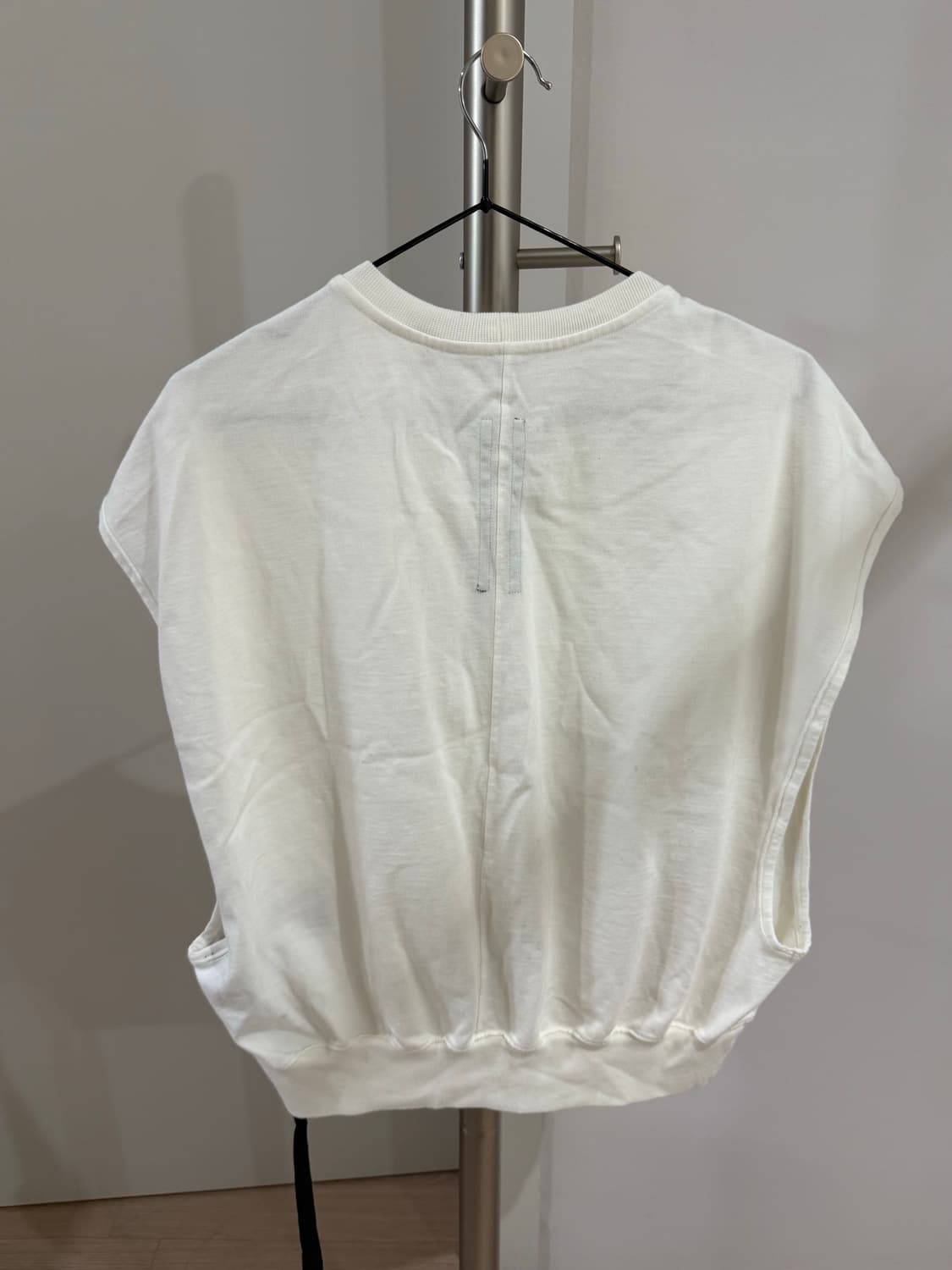 릭오웬스 슬리브리스 스웻 티셔츠 상품이미지3