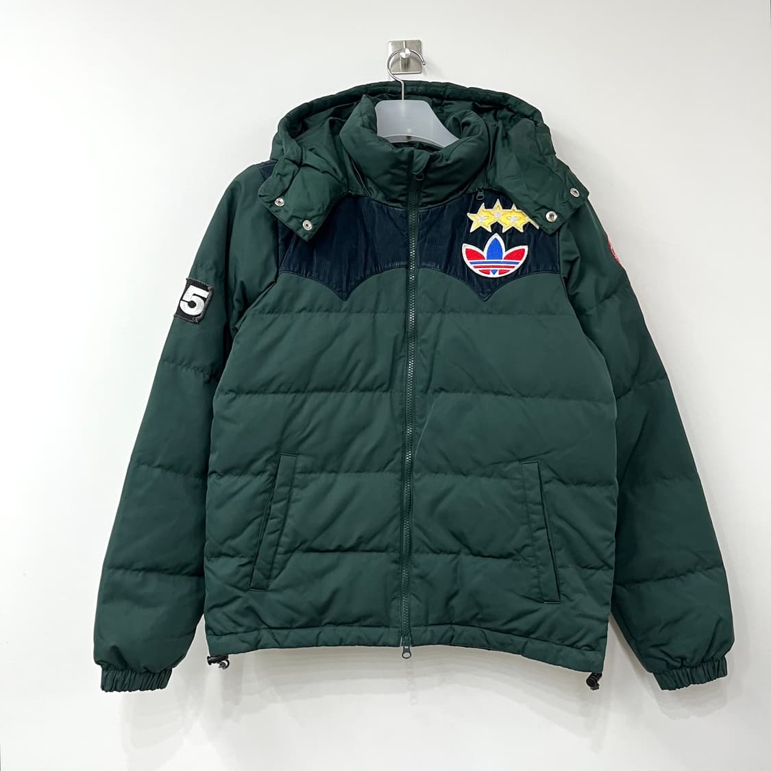 아디다스 파이어버드 패치 덕다운 딥그린 패딩 상품이미지2