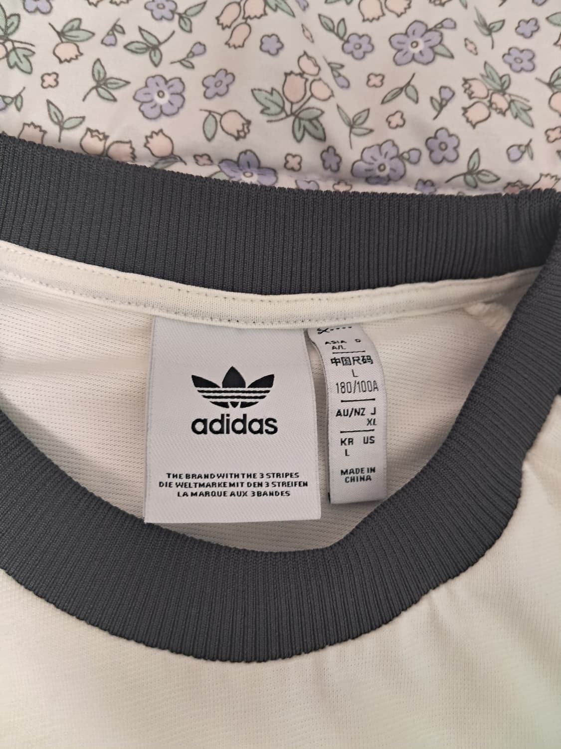 아디다스 독일 아디컬러 클래식 삼선 티셔츠 오프 화이트 L 상품이미지2