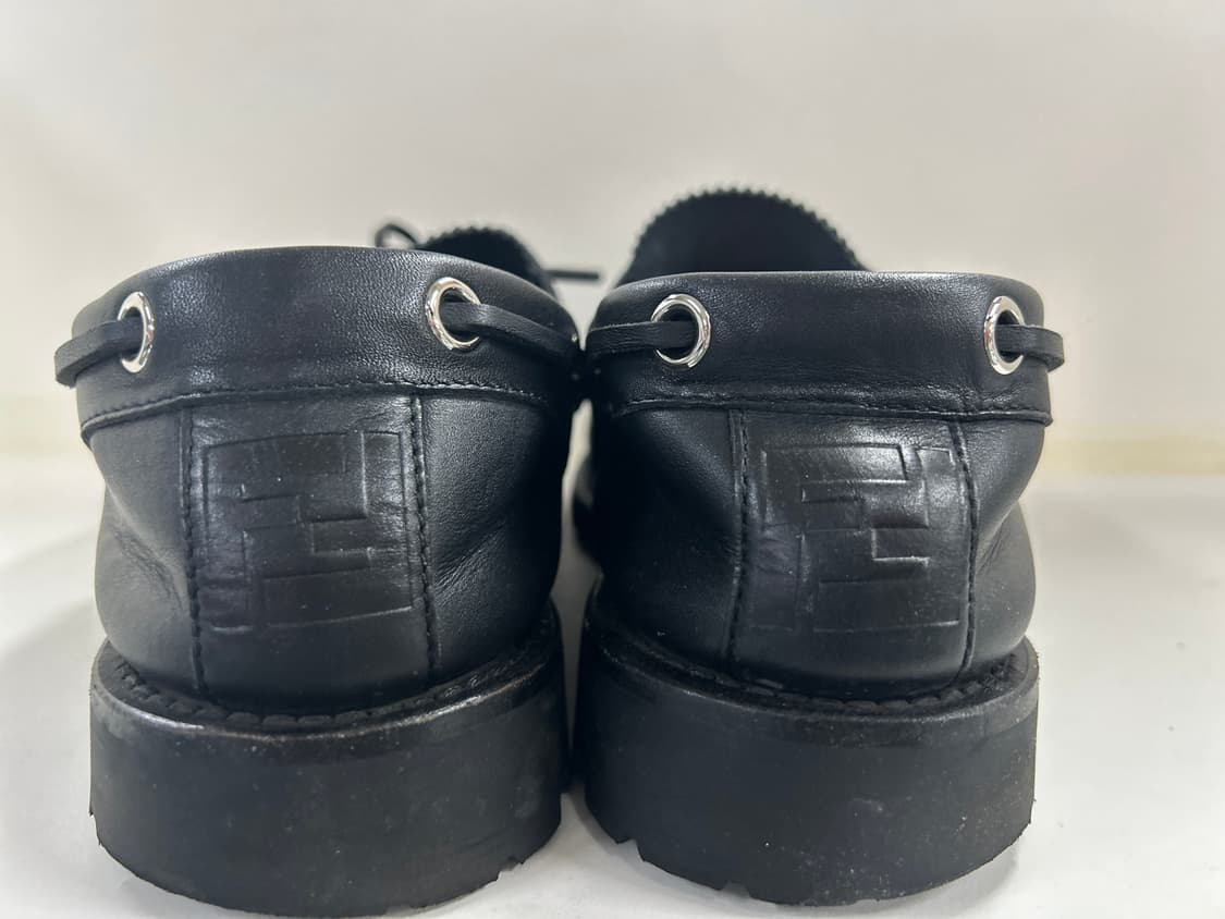FENDI 펜디 블랙 레더 보트화 7 상품이미지4