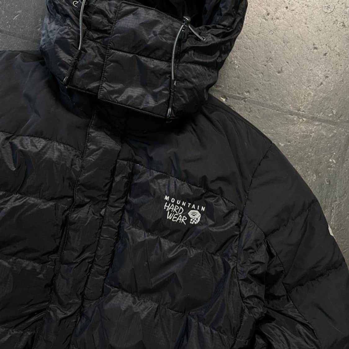 100 마운틴하드웨어 패딩  상품이미지2