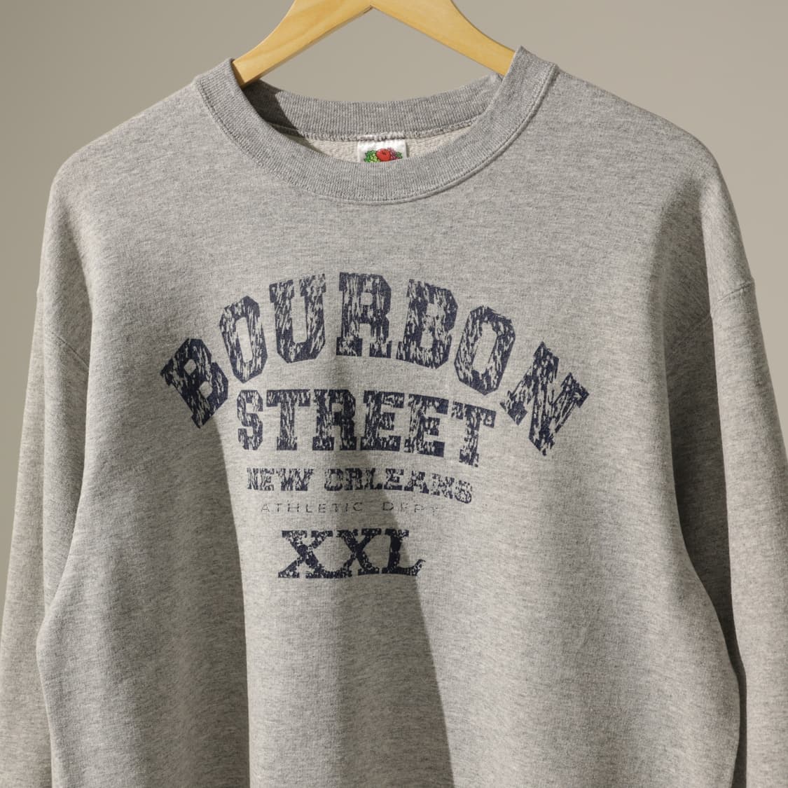 프룻오브더룸 빈티지 프린팅 맨투맨 상품이미지3