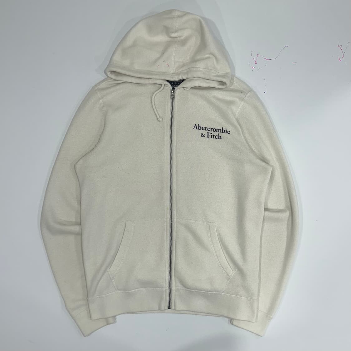 Abercrombie 아베크롬비 스몰레터링 로고 화이트 후드집업 상품이미지3