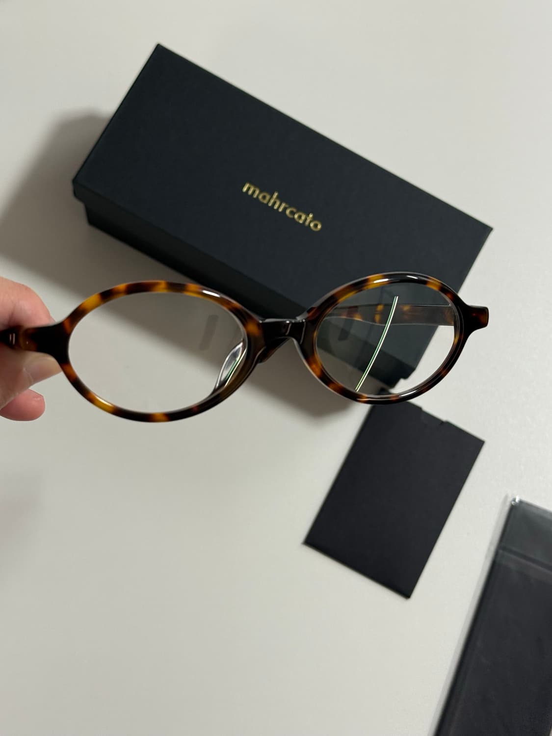 마르카토 SARA 오벌형 뿔테 안경 상품이미지2