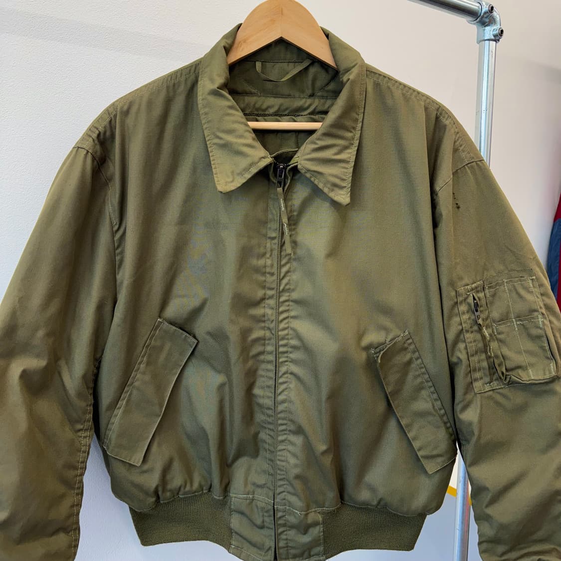 90s US Army 미군 CVC 탱크 봄버 자켓 (XL) 상품이미지2