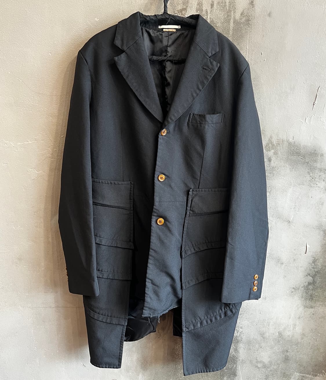 16aw 꼼데가르송 평화의 갑옷 상품이미지1