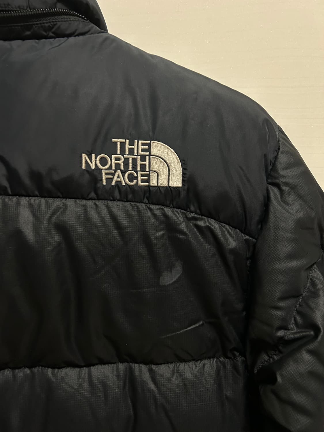 노스페이스 1996 눕시 패딩 블랙 XS 상품이미지5