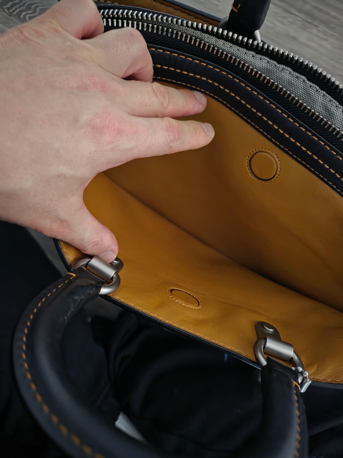 코치 서류가방 특 A급 상품이미지6