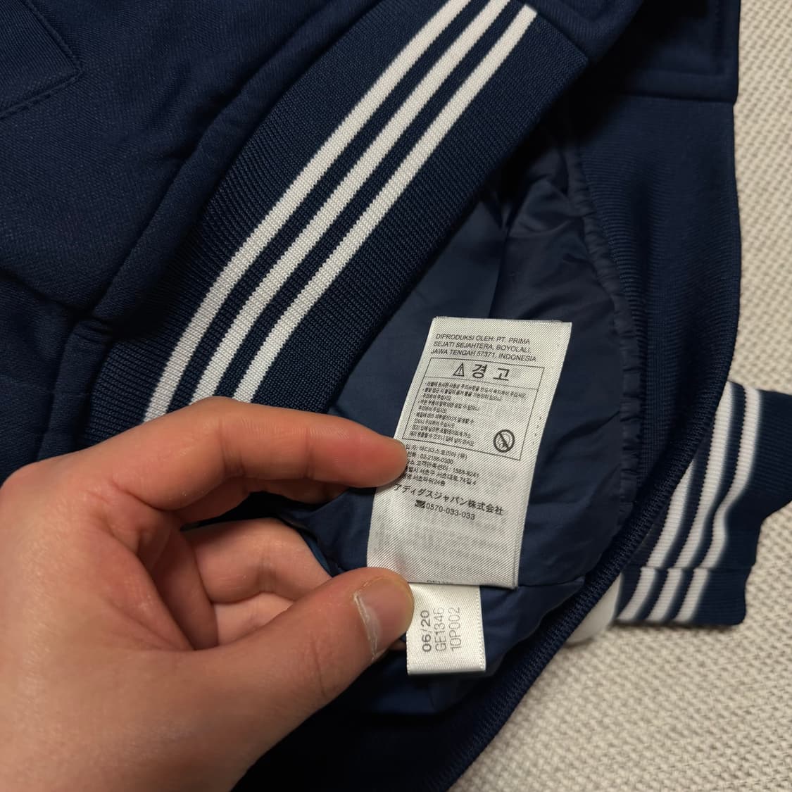 아디다스 빅로고 봄버 자켓 상품이미지6